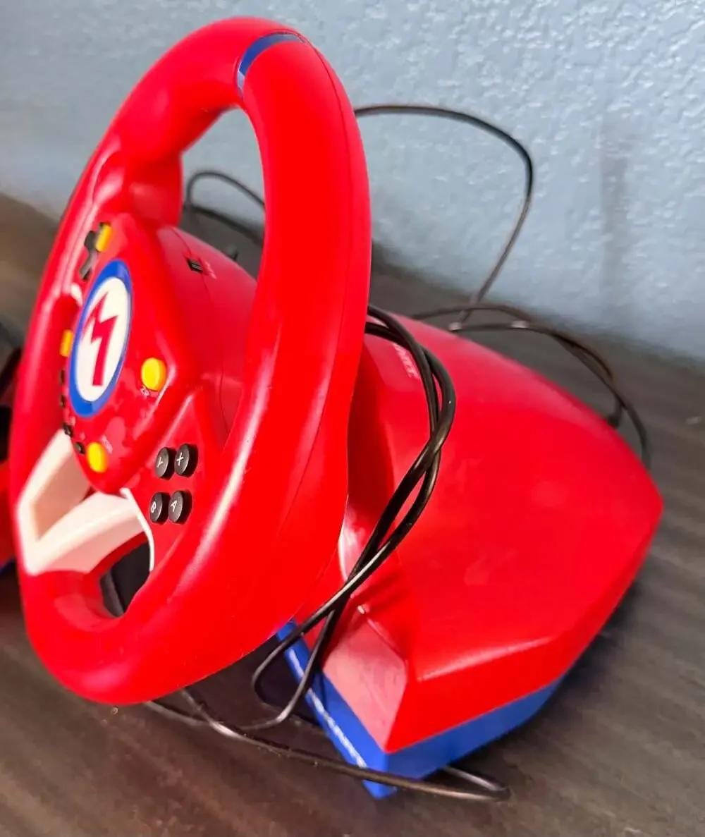 HORI mario kart